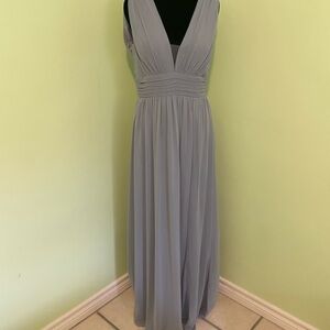 Elegant Gray Sleeveless Dress